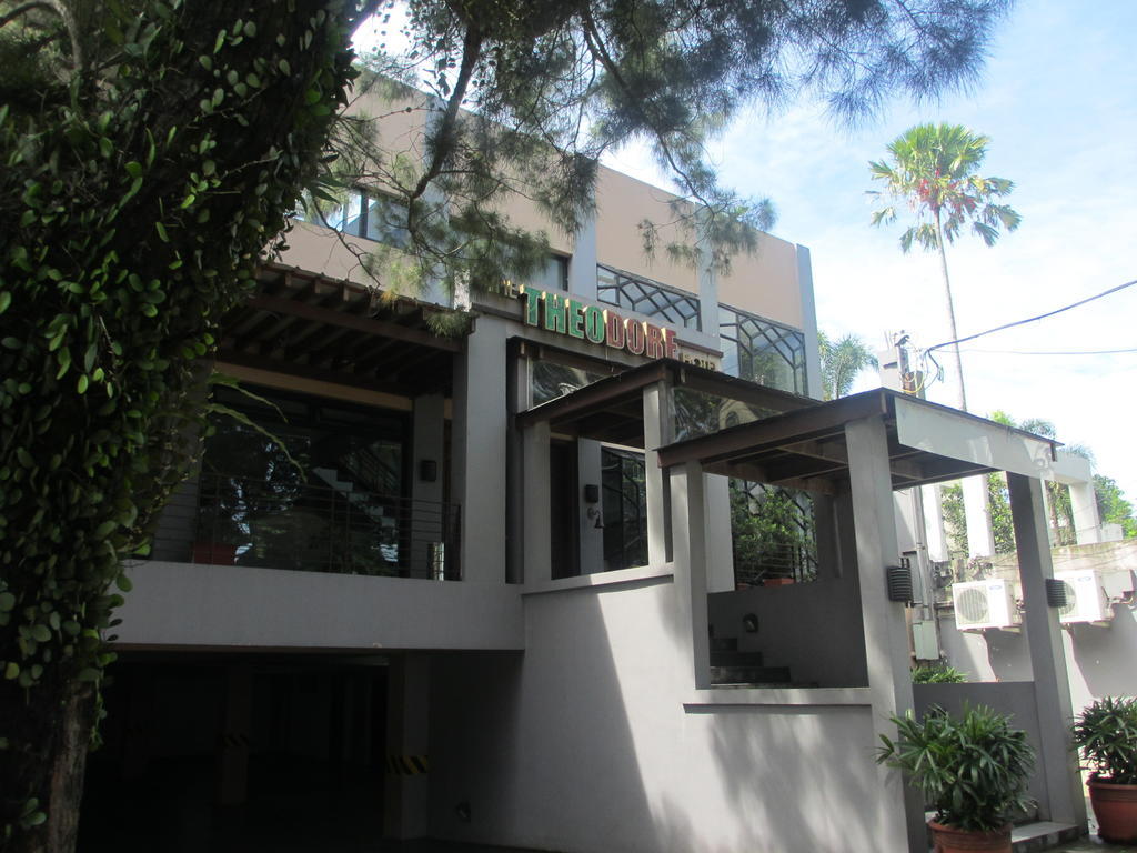 The Theodore Hotel Tagaytay City Exterior foto