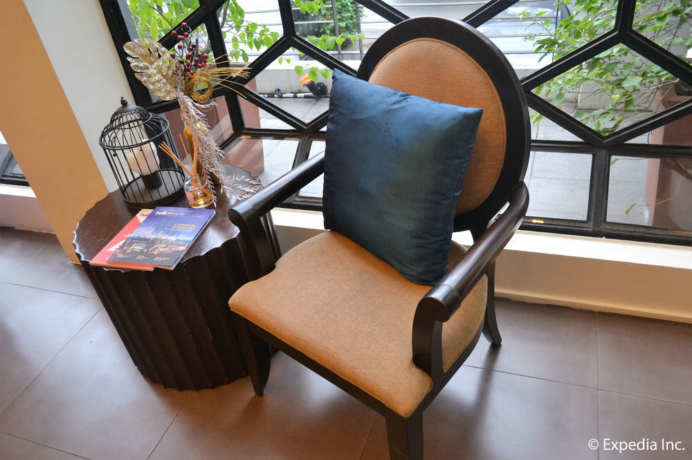 The Theodore Hotel Tagaytay City Exterior foto